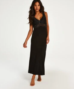 Langes Slipdress, Modal Lace