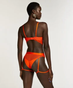 Hoher Brazilian Maisie Nyakim -Dessous-Geschäft 199060 4